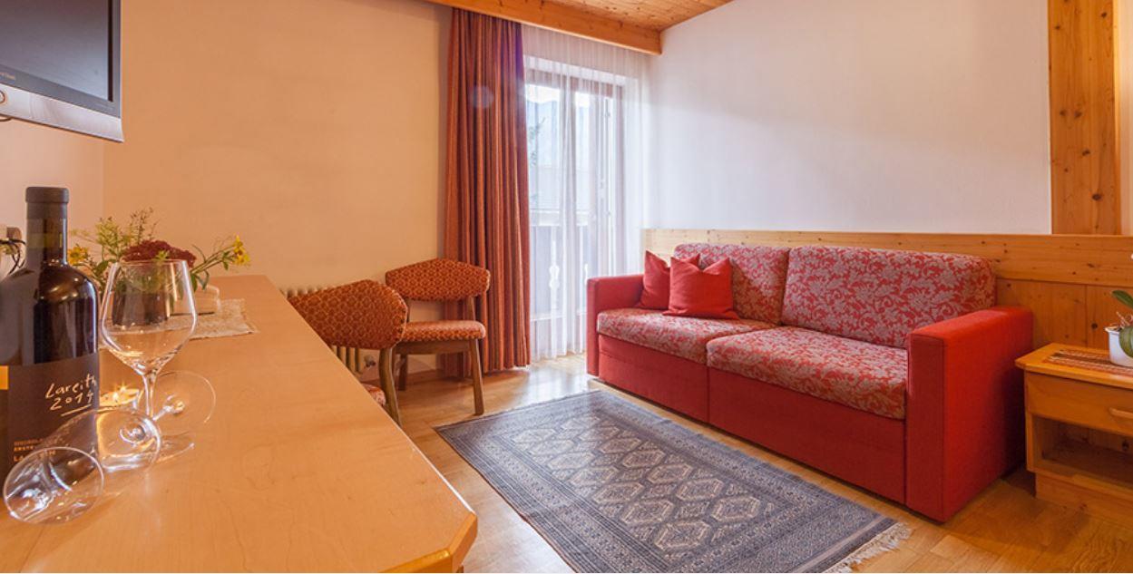 Hotel Hell Monguelfo-Tesido / Welsberg-Taisten Esterno foto